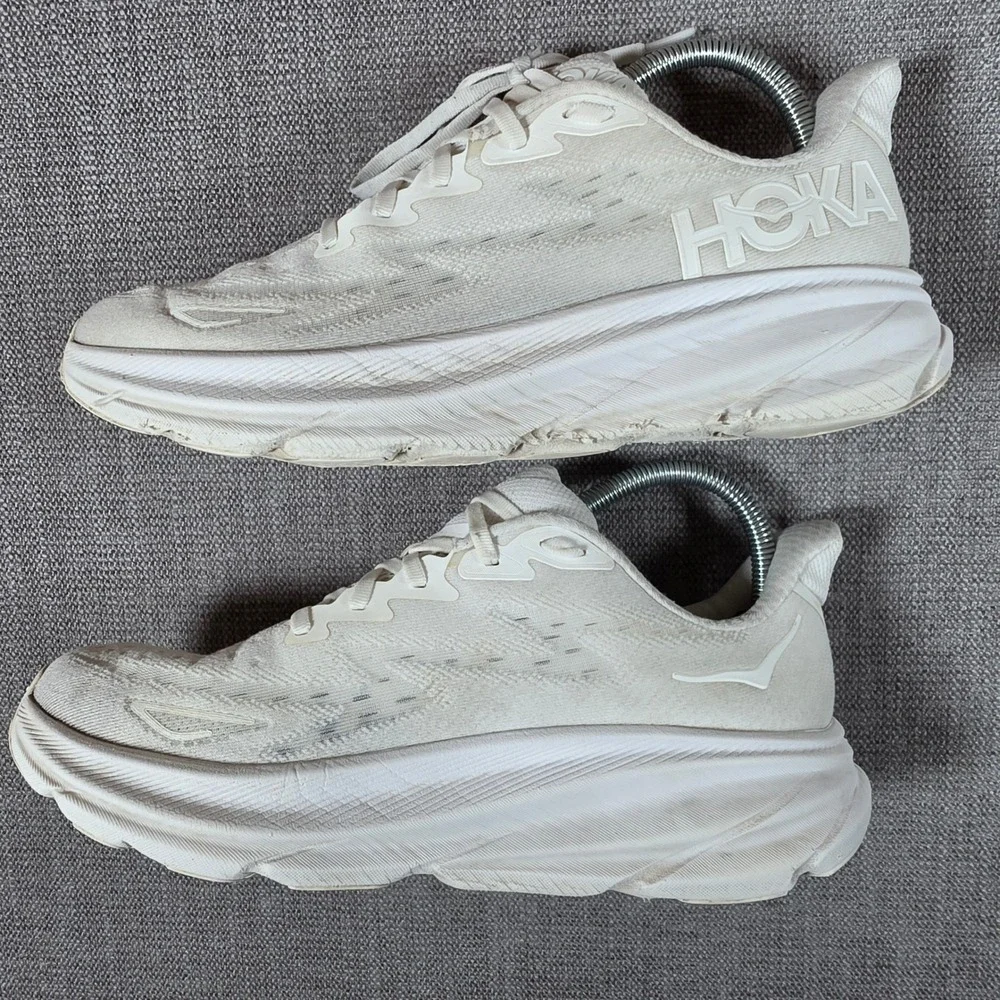 Hoka Clifton 9 Running Shoes Mens 8.5 White Athletic Sneakers 1127895 WWH